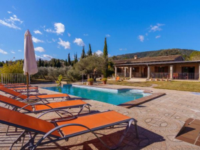 Holiday Home Ses Comes by Interhome